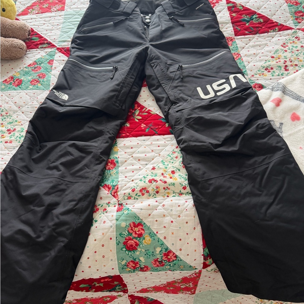 The North Face USA Olympic Snowpants. Authentic.